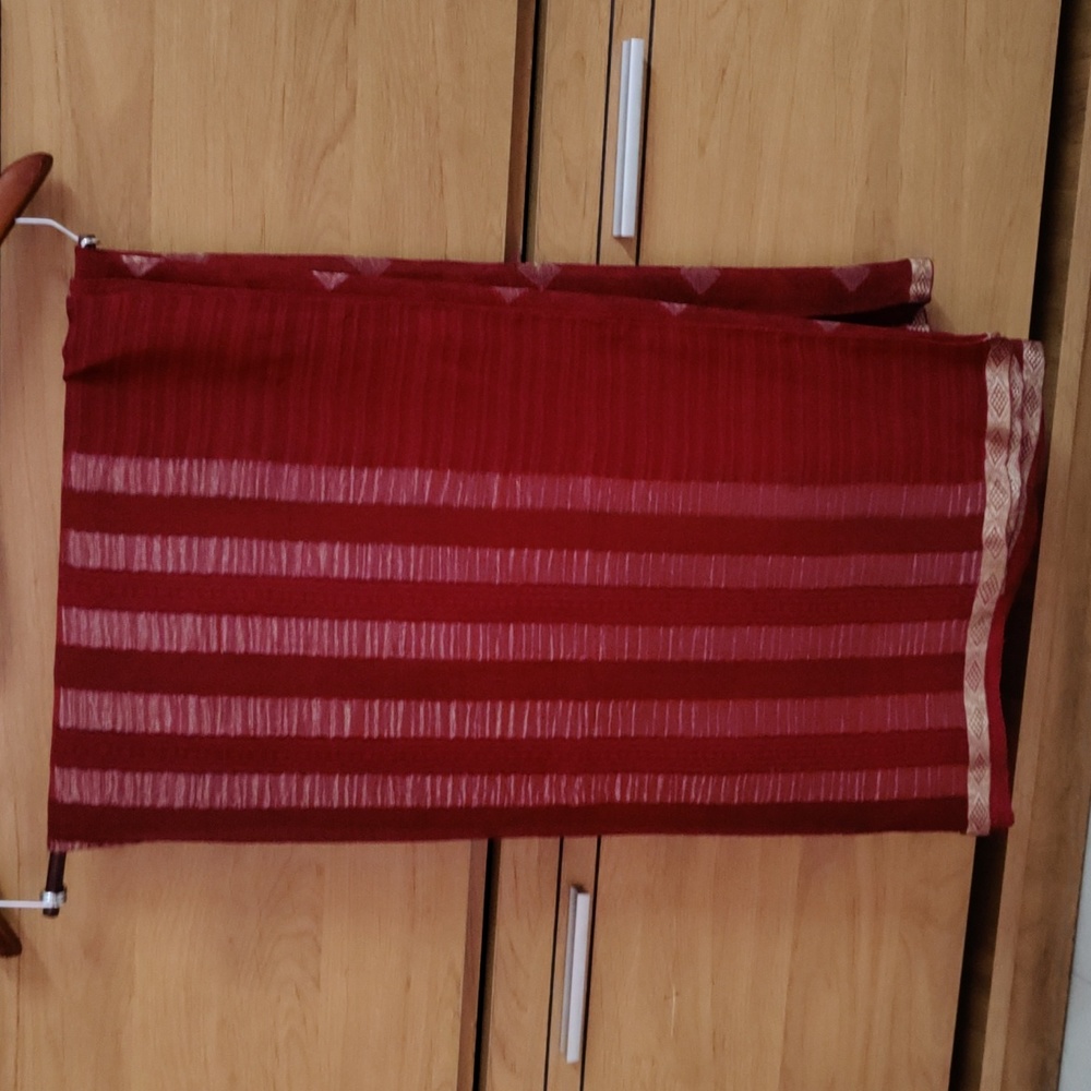 Pure Georgette Saree - Picture 3 of 8